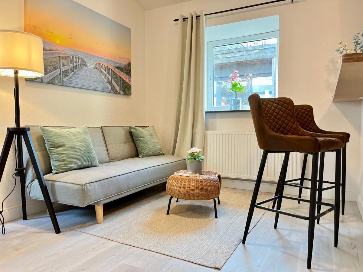 Apartment Meerzeit Mit Terrasse Husum  Exterior photo